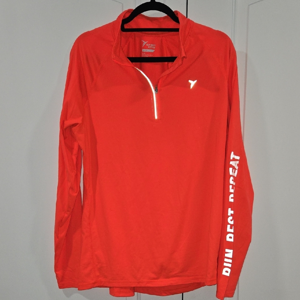 Old Navy Active Bright Reflective Go-Dry Quarter Zip Performance Top
